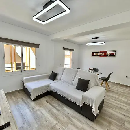 Apto. A 150 Metros De La Playa, Centro * Fuengirola